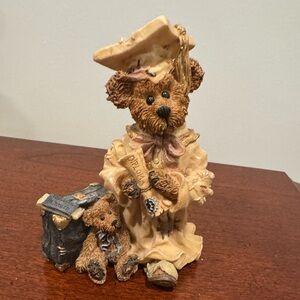 Boyds Bears Graduation Bear Collectible - Bailey the Graduate 1997